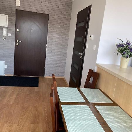Komfortowe Studio 52 M2 W Centrum Grojca Grojec  Екстериор снимка