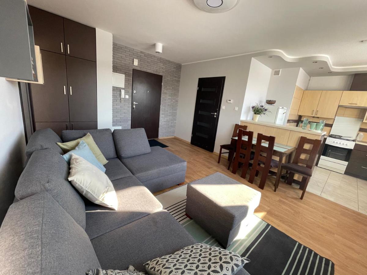 Komfortowe Studio 52 M2 W Centrum Grojca Grojec  Екстериор снимка
